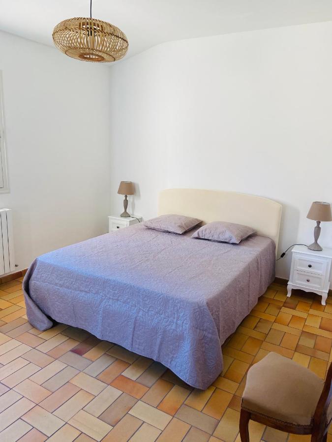 Maison La Plaine Lourmarin Exterior photo